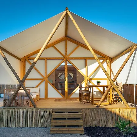 Luxury tent Kampaoh Kikopark Playa Oliva